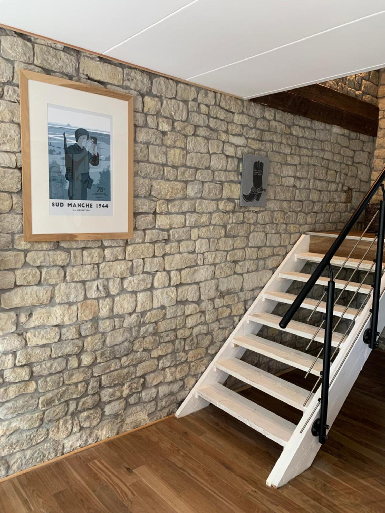 Comfortable House For 6 Guests In Saint-Come-Du-Mont 빌라 외부 사진